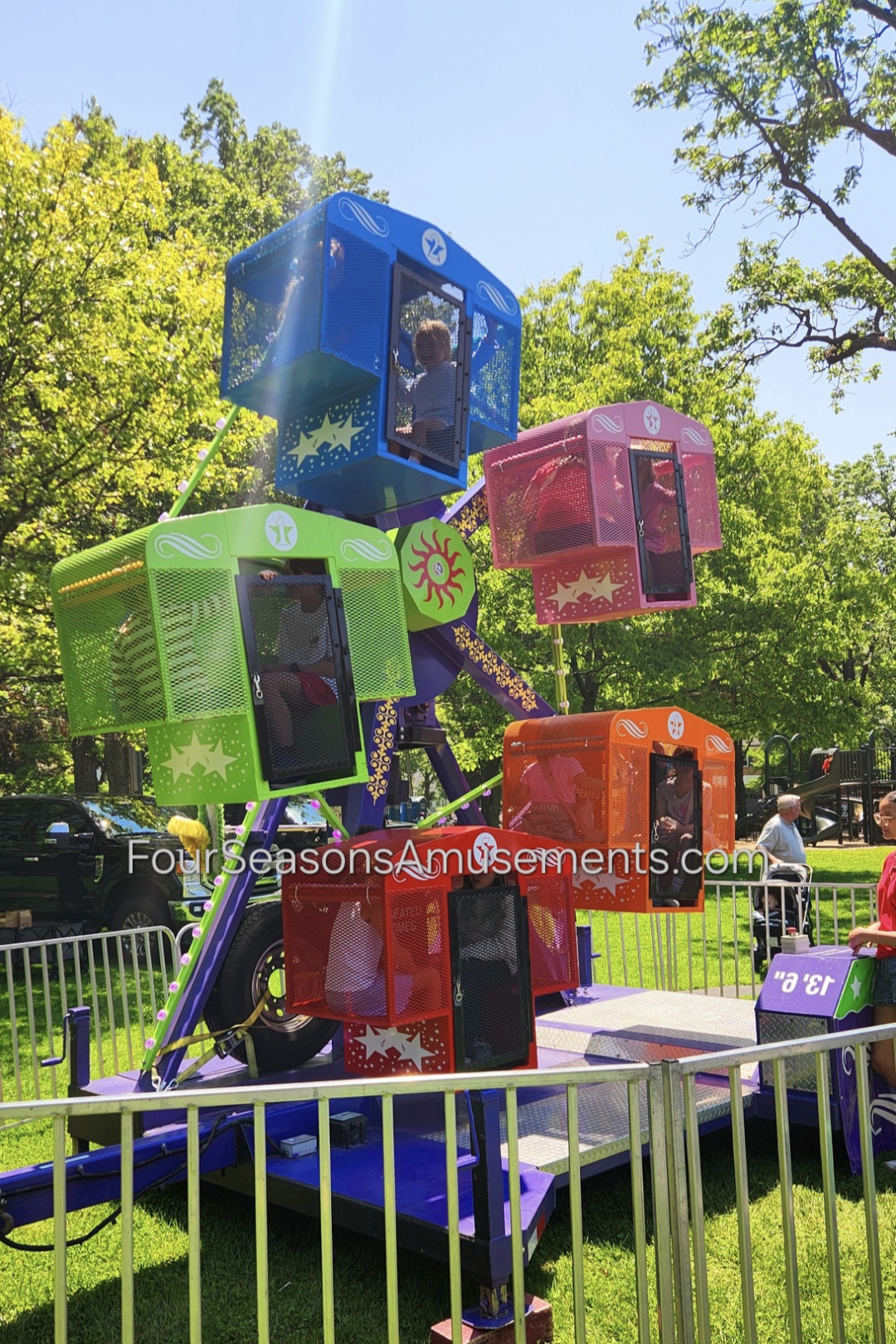 Fantasy Ferris Wheel 